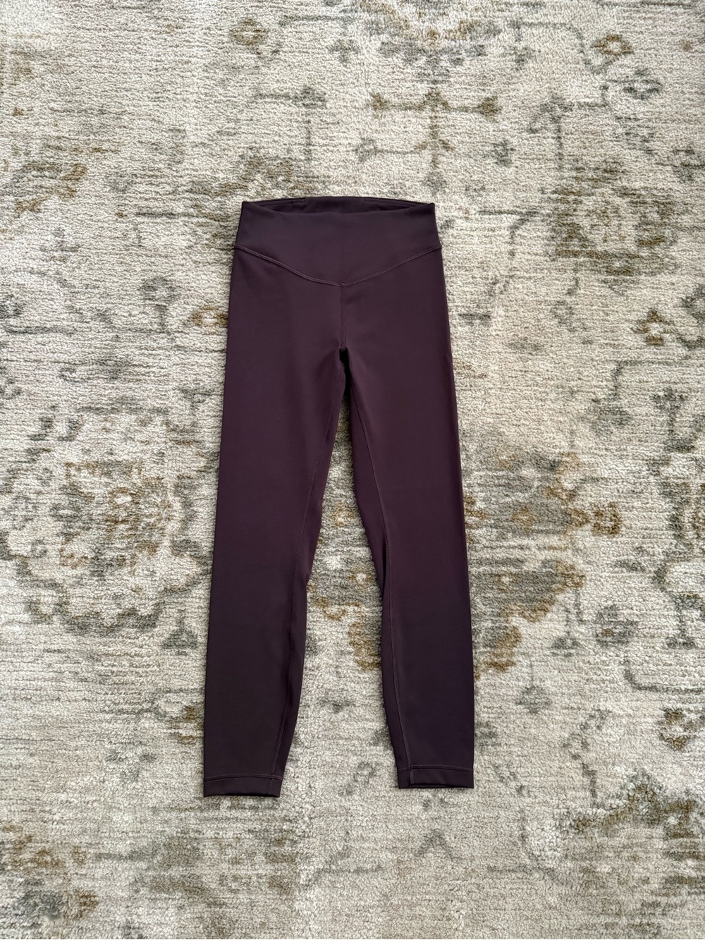 Lululemon wunder under smooth cover leggings